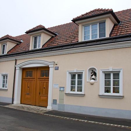 Privatzimmer Familie Schwarz Viyana Dış mekan fotoğraf